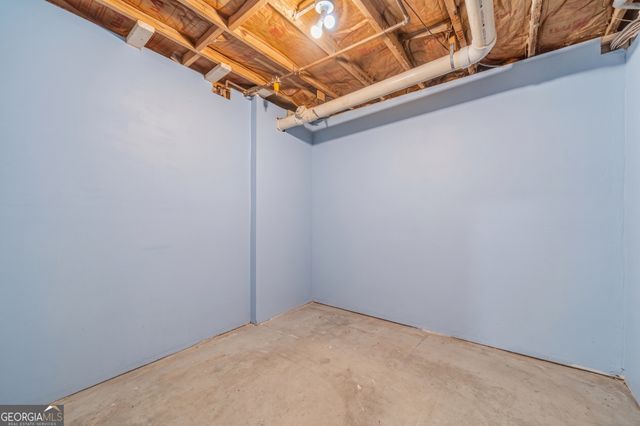 484 Daisy Trail, Lawrenceville, GA 30046