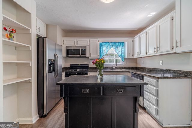 484 Daisy Trail, Lawrenceville, GA 30046