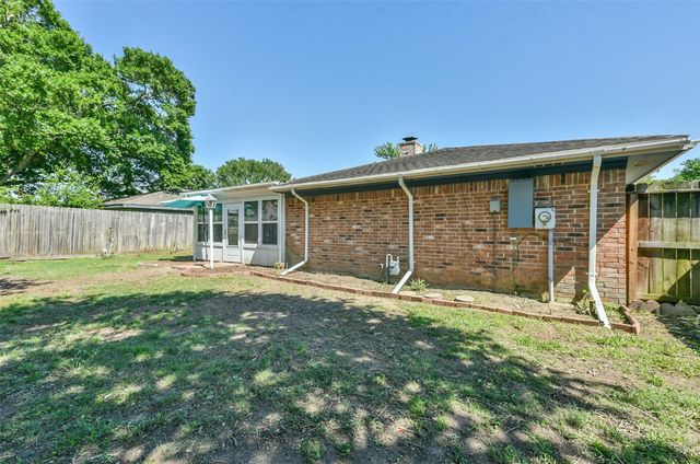 863 Seamaster Drive, Houston, TX 77062