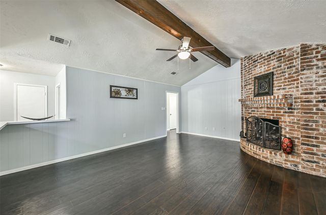 863 Seamaster Drive, Houston, TX 77062