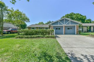863 Seamaster Drive, Houston, TX 77062