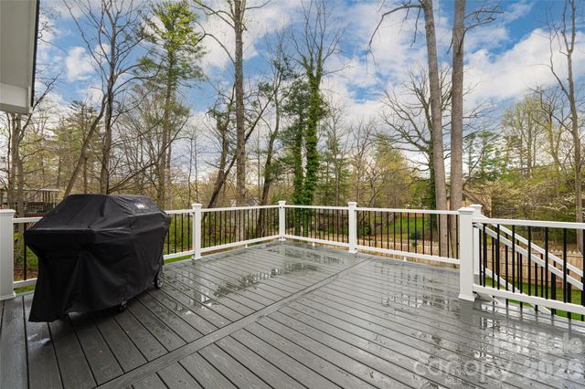 504 Windsor Forest Court, Fletcher, NC 28732