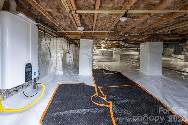 504 Windsor Forest Court, Fletcher, NC 28732