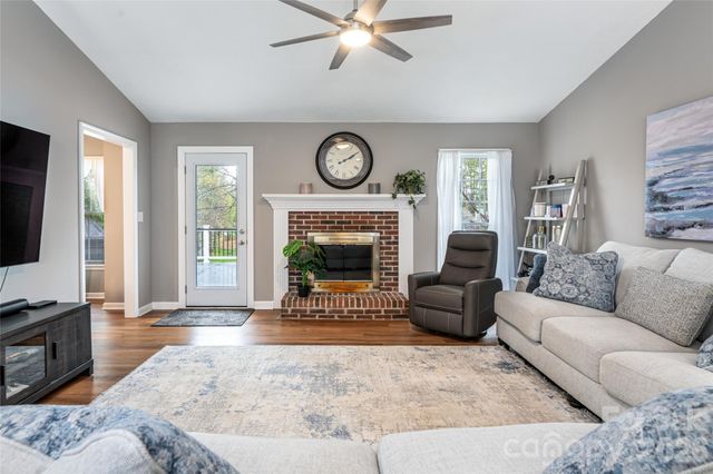 504 Windsor Forest Court, Fletcher, NC 28732