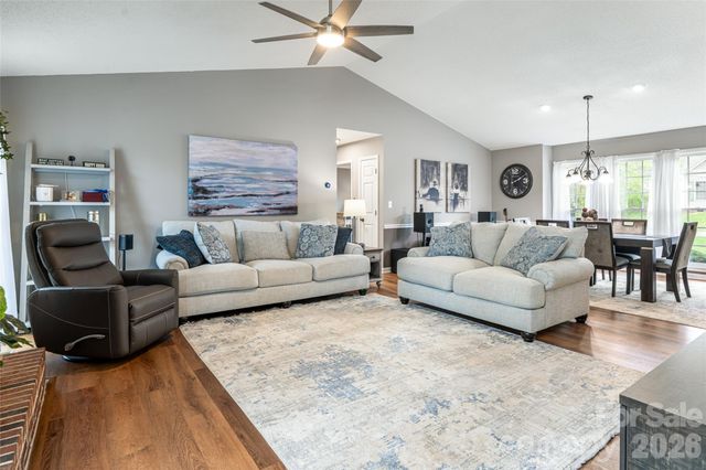 504 Windsor Forest Court, Fletcher, NC 28732