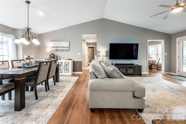 504 Windsor Forest Court, Fletcher, NC 28732