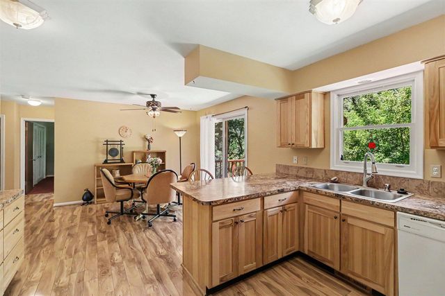 3728 Wedgwood Drive, Portage, MI 49024