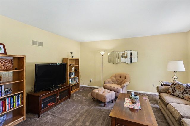 3728 Wedgwood Drive, Portage, MI 49024