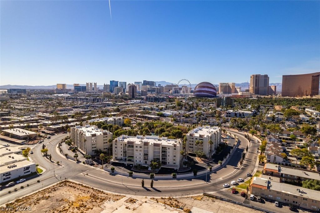 730 South Royal Crest Circle 426, Las Vegas, NV 89169 — photo 5