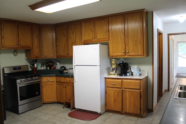 1721 Matney Hollow Road, Seymour, MO 65746