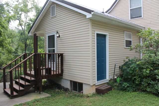 1721 Matney Hollow Road, Seymour, MO 65746