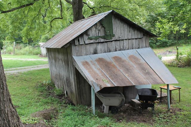 1721 Matney Hollow Road, Seymour, MO 65746