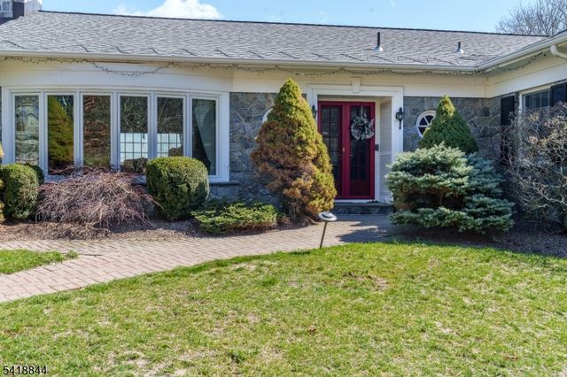 758 Ridge Road Ter, Kinnelon Boro, NJ 07405