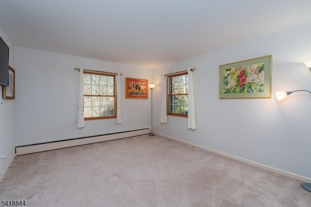 758 Ridge Road Ter, Kinnelon Boro, NJ 07405