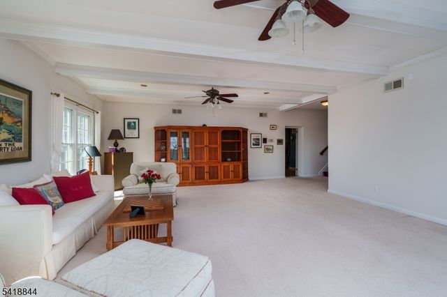 758 Ridge Road Ter, Kinnelon Boro, NJ 07405