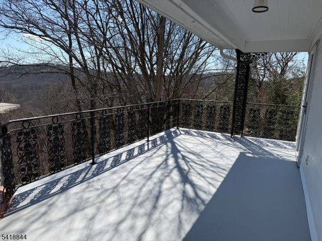 758 Ridge Road Ter, Kinnelon Boro, NJ 07405