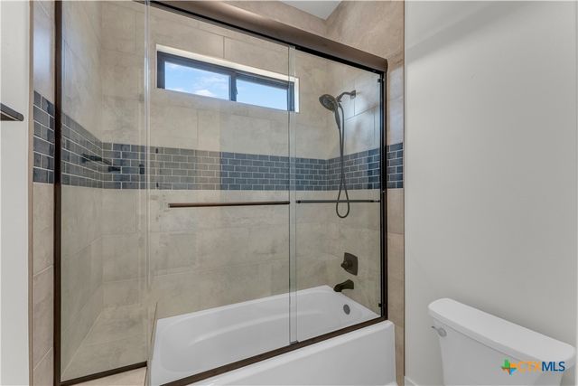 138 Cloudwood Ranch Road, Briggs, TX 78608