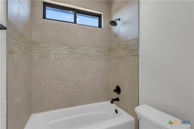 138 Cloudwood Ranch Road, Briggs, TX 78608