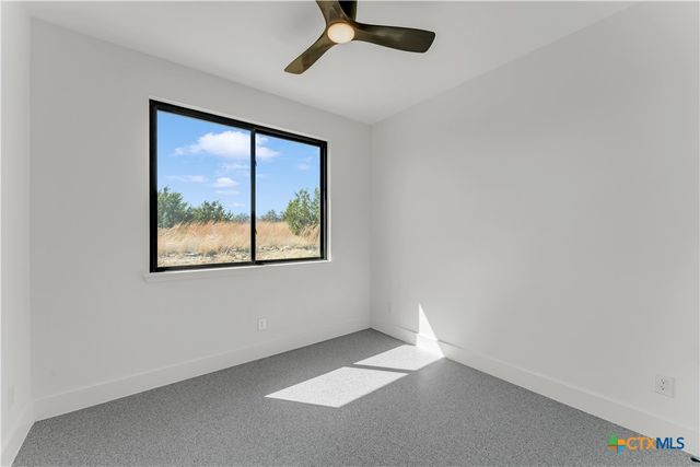 138 Cloudwood Ranch Road, Briggs, TX 78608