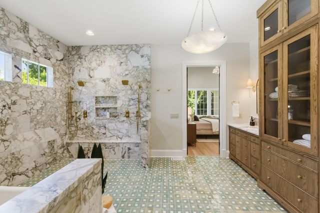 714 Shawnee Dr, Nashville, TN 37205