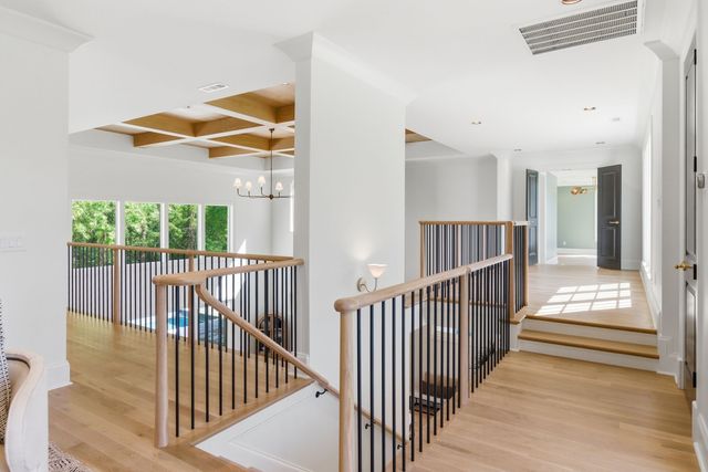 714 Shawnee Dr, Nashville, TN 37205
