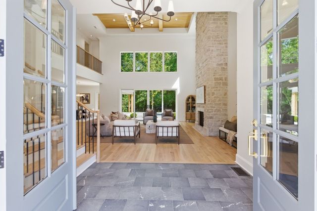 714 Shawnee Dr, Nashville, TN 37205