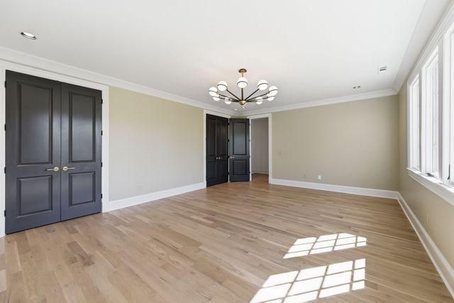 714 Shawnee Dr, Nashville, TN 37205