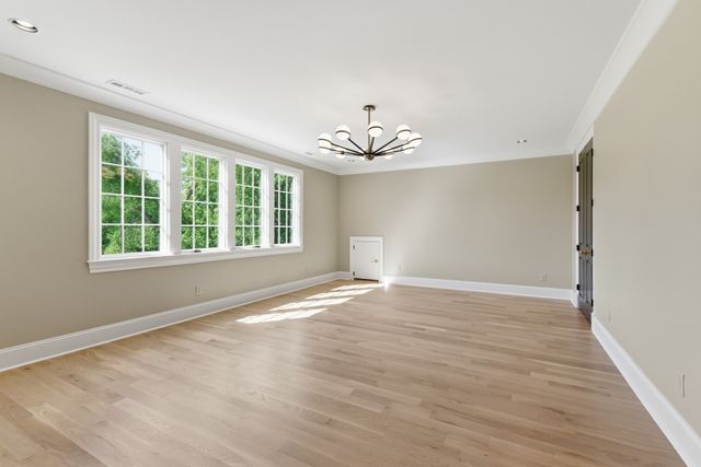 714 Shawnee Dr, Nashville, TN 37205