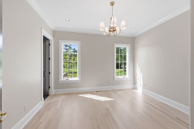 714 Shawnee Dr, Nashville, TN 37205