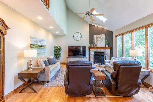 7710 Currie Hill Court, Fort Wayne, IN 46804