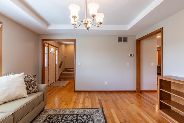 7710 Currie Hill Court, Fort Wayne, IN 46804