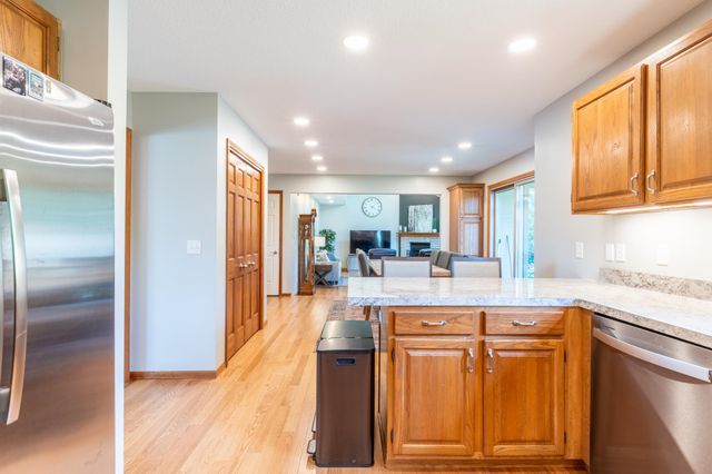 7710 Currie Hill Court, Fort Wayne, IN 46804