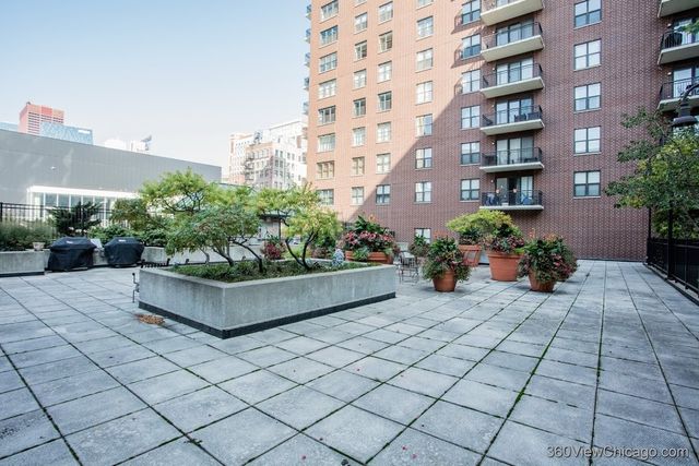 41 E 8TH Street 1105, Chicago, IL 60605