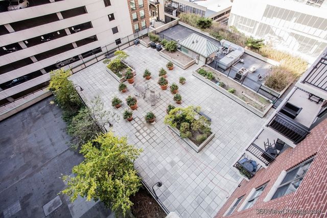 41 E 8TH Street 1105, Chicago, IL 60605