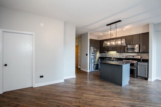 41 E 8TH Street 1105, Chicago, IL 60605