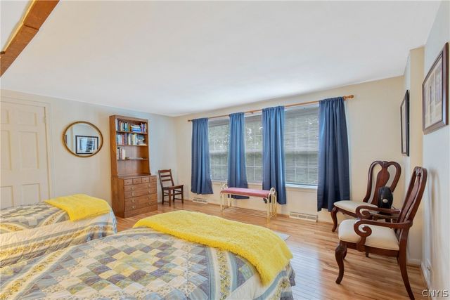111 Treeland Circle, Geddes, NY 13219