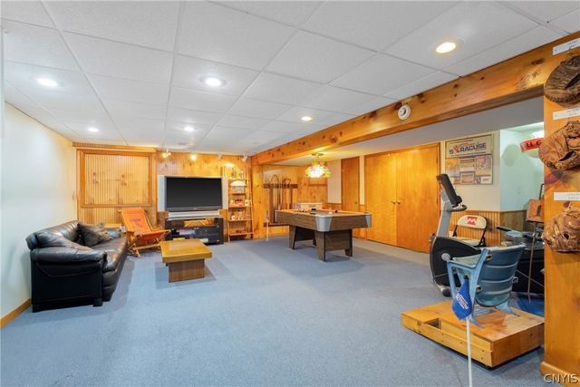 111 Treeland Circle, Geddes, NY 13219