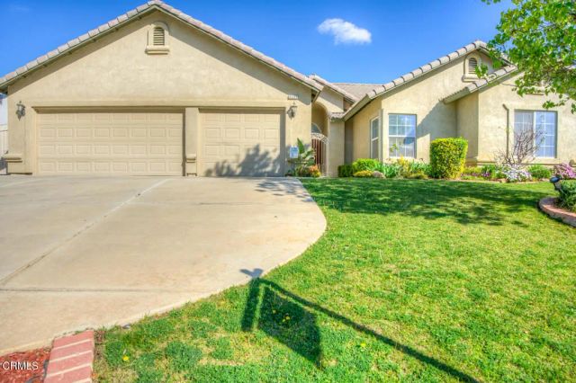 3205 Petite Sirah Street, Bakersfield, CA 93306