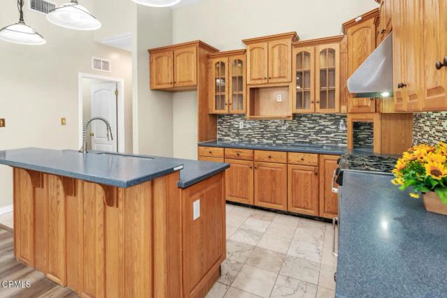 3205 Petite Sirah Street, Bakersfield, CA 93306