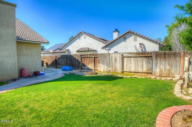 3205 Petite Sirah Street, Bakersfield, CA 93306