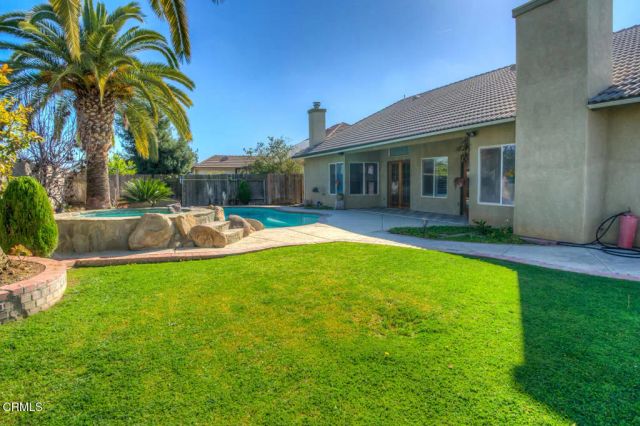 3205 Petite Sirah Street, Bakersfield, CA 93306