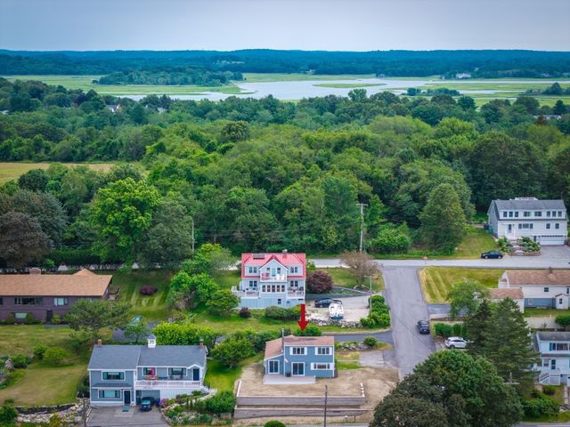 63 North Ridge Road, Ipswich, MA 01938