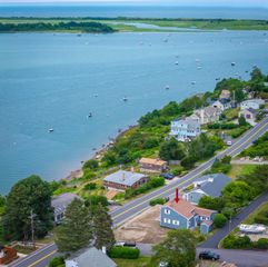 63 North Ridge Road, Ipswich, MA 01938