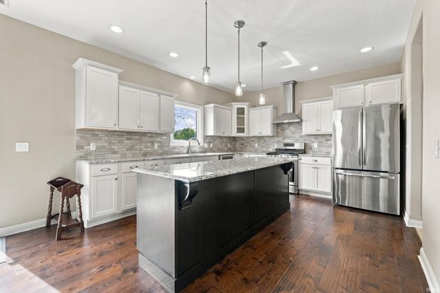 6816 Canvasback Trail, Fort Wayne, IN 46845