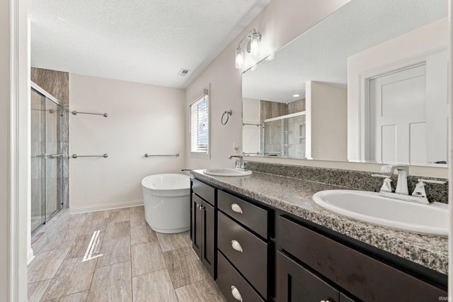 6816 Canvasback Trail, Fort Wayne, IN 46845