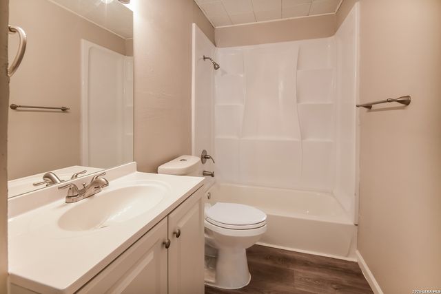 347 PILGRIM DR, San Antonio, TX 78213