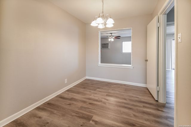 347 PILGRIM DR, San Antonio, TX 78213