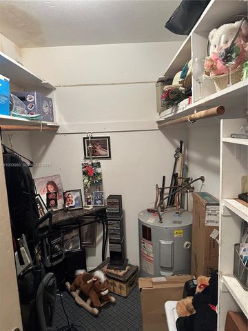 1050 E Sample Rd 208, Pompano Beach, FL 33064