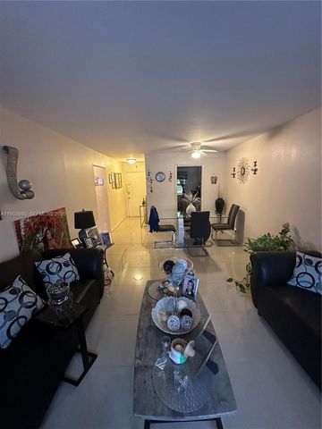 1050 E Sample Rd 208, Pompano Beach, FL 33064