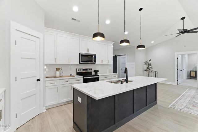 7022 Cedar Road, Sanford, NC 27332